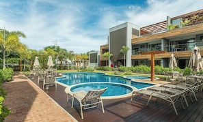 Basic Apartment | Pool | Outdoor pool - Apt in Condo w/ Pool 350m From the Beach Pll0004 (Camaçari)