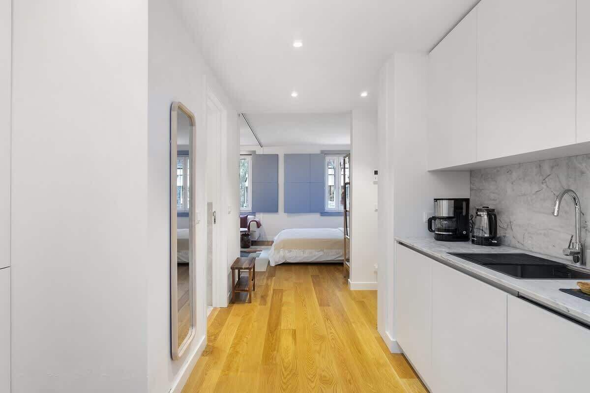 1 soverom, strykejern/-brett, reiseseng for barn og wi-fi