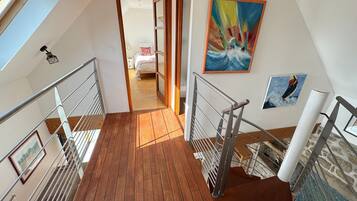 4 sovrum, strykjärn/strykbräda, wi-fi och sängkläder