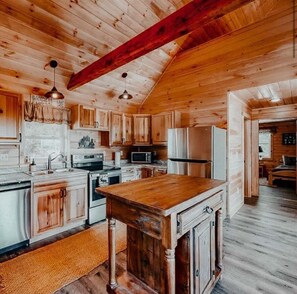 Fridge, microwave, oven, stovetop - Moosehead State of Mind, 3BR Cabin with Mtn Views & Deck (Shirley)