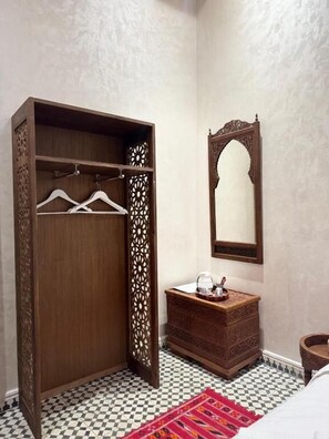 Habitació doble estàndard, planta baixa | Interior