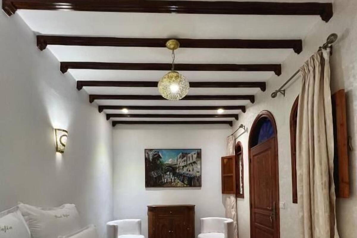 Standard Double Room | Free WiFi