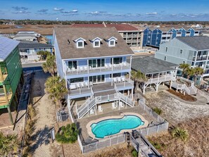 Exterior - Salt Water Taffy Oceanfront w/pool (North Myrtle Beach)