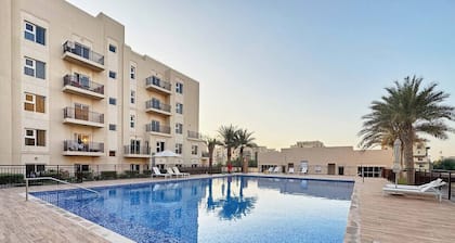 Serene 2-Bedroom Apartment in Dubai
