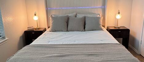 3 bedrooms, iron/ironing board, free WiFi, bed sheets