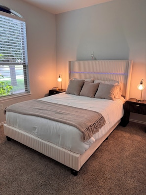 3 habitaciones, tabla de planchar con plancha y wifi gratis 