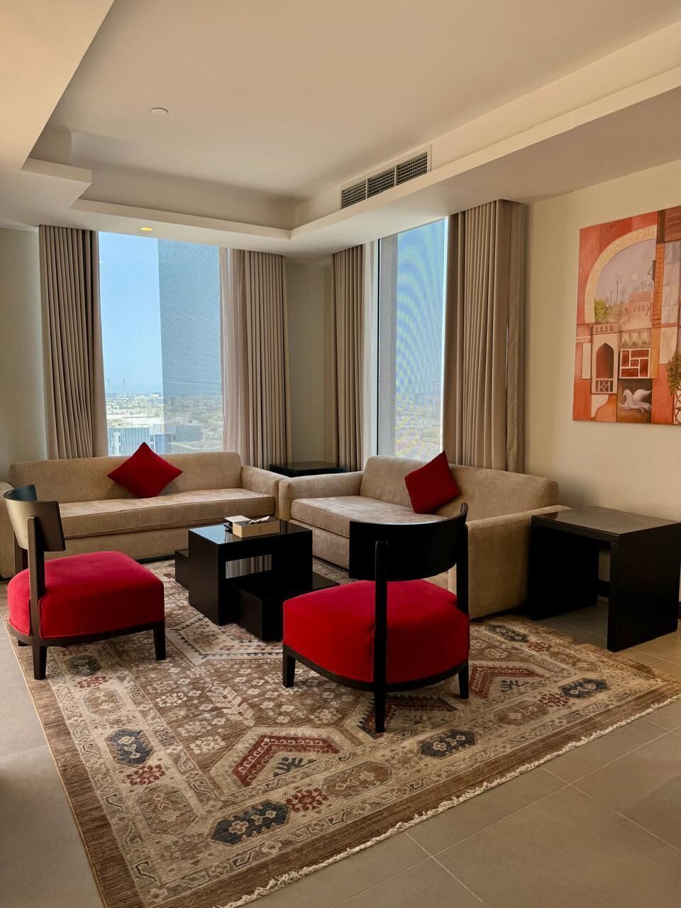 Suite Eksekutif, pemandangan kota | Area keluarga | TV