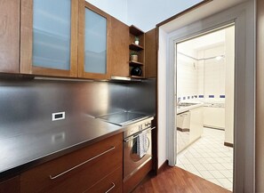 Fridge, oven, stovetop, dishwasher - Senato26 - One Bedroom Apartment, Sleeps 4 (Milan)