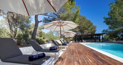 Villa Near Ibiza Town, sleeps 12/14