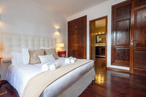 Fer et planche à repasser, accès Internet