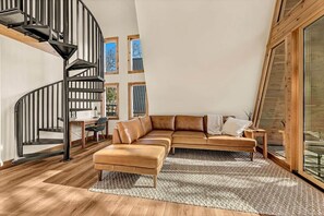 Fireplace - Black Gum Getaway-6.5 miles to Bentonville (Benton County)