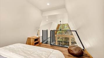 WiFi, bed sheets