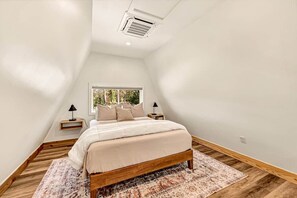 WiFi, bed sheets