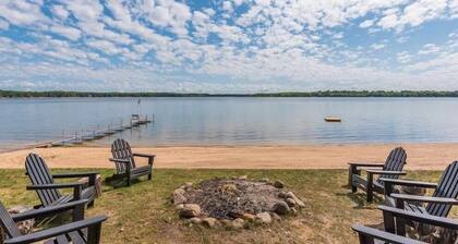 Beautiful Cabin on Horseshoe Lake