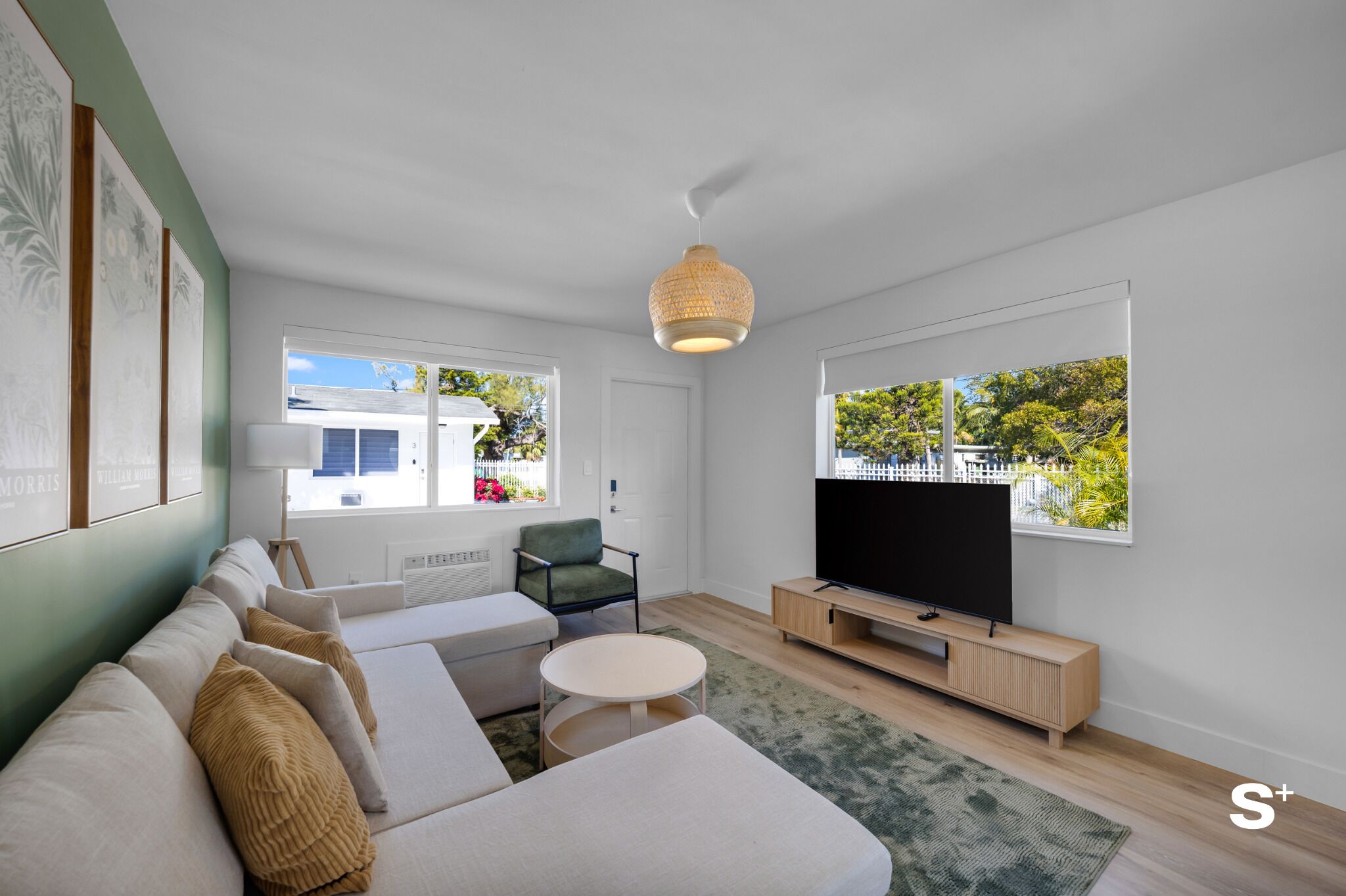 Comfort Apartment, 1 Bedroom, Patio | Living area