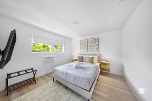 舒適公寓, 1 間臥室, 露台 | 手提電腦工作空間、熨斗/熨衫板