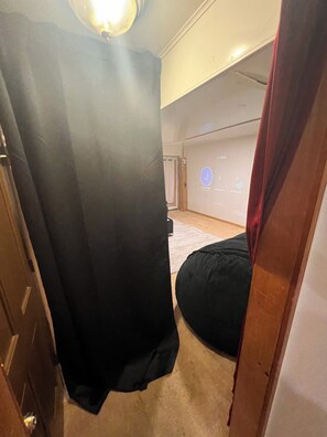 Interior - Homey and Relaxing Stay w/Private Movie Theater Room (Jonesboro)