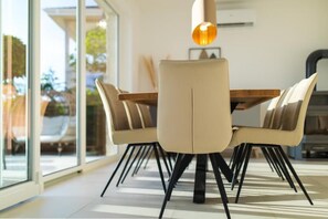 Dining - Villa Mila with fantastic ocean views (Kremenići)