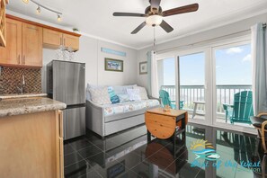 Interior - Vista Del Mar  Your Beachfront Getaway (Galveston)