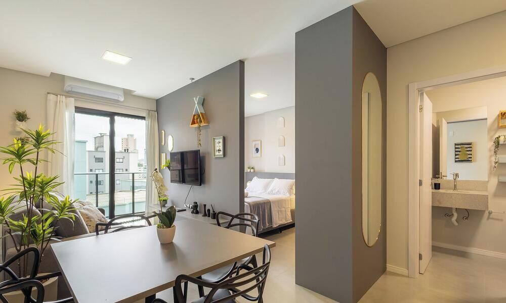 Basic Apartment | Dining