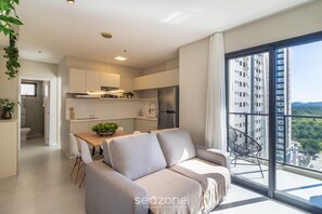 เบสิกอพาร์ทเมนท์ | ภายใน