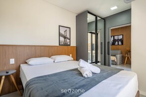 Apartment | 1 bedroom - Your Exclusive Stay Just Steps From the sea in Meia Praia - FFS II (Itapema)