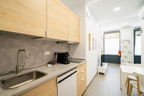 Standard-Apartment, 1 Schlafzimmer | Eigene Küche | Kühlschrank, Mikrowelle, Herdplatte, Toaster