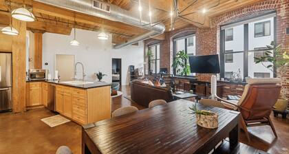 Cozy 2-bedroom condo located in Northern Liberties area of Philadelphia