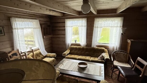Living area - Helland Farm: A 300-Year-Old Retreat at the Edge of the Fjord (Rogaland)