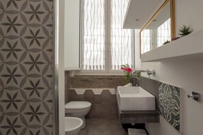 Bathroom - Casa Patù Appartamento storico di charme nel cuore di Napoli (Napoli)