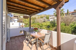 Unclassified image, 5 of 33, button - Oasis Tropical Apartment with Parking, Pool, and Air Conditioning (Almuñécar)