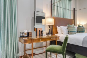 1 habitación, escritorio, wifi gratis y ropa de cama 