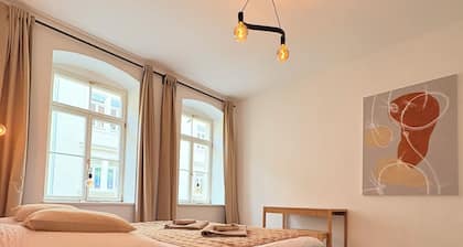 Moderne Wohnung nahe Zentrum | WLAN & Self-Check-in & Netflix