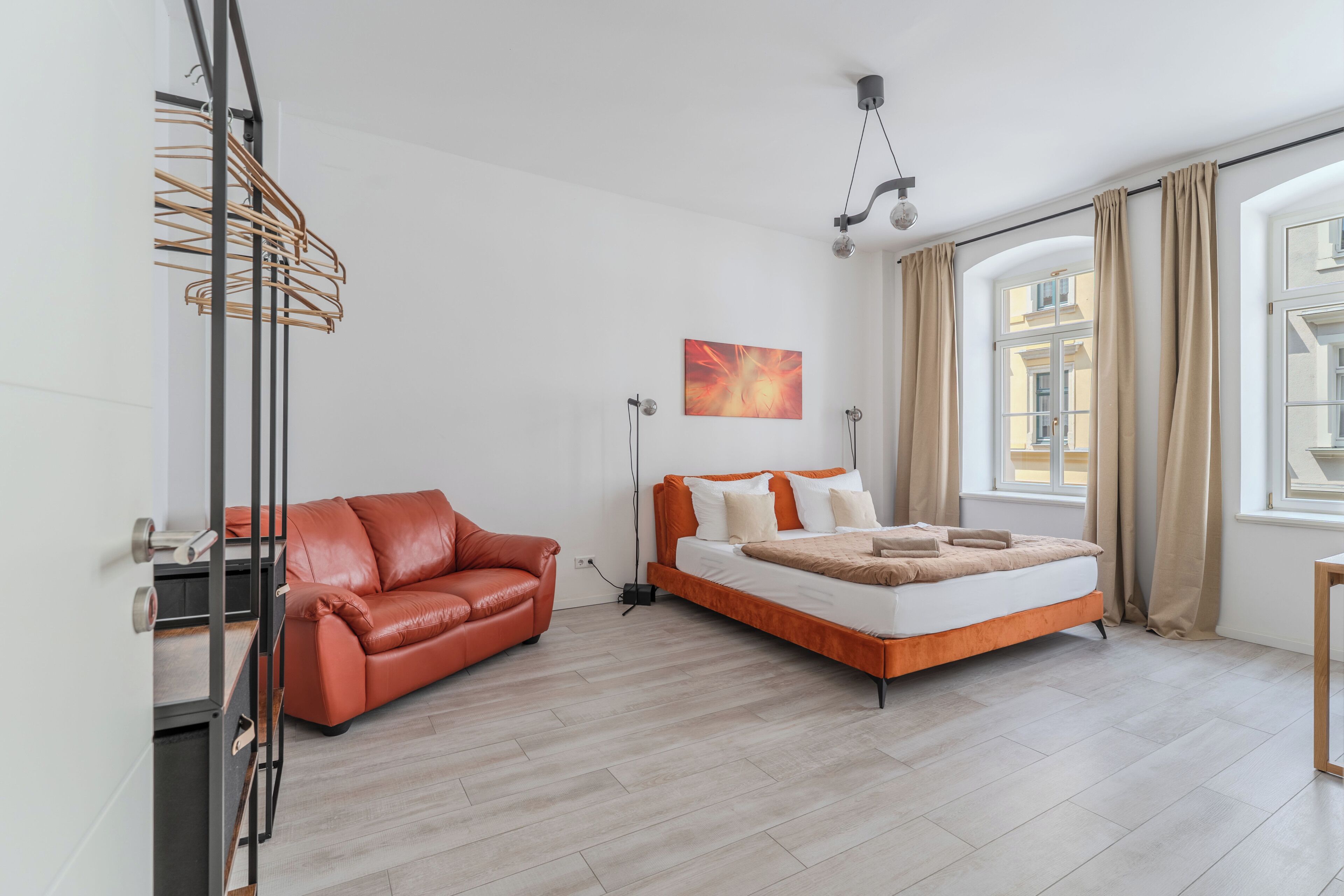 2 chambres, fer et planche à repasser, Wi-Fi gratuit, draps fournis