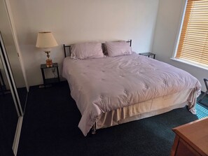 4 chambres, accès au Wi-Fi (inclus), literie fournie