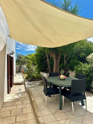 Outdoor dining - Private Garden & BBQ | Relaxation in La Caletta for 4 (Siniscola)