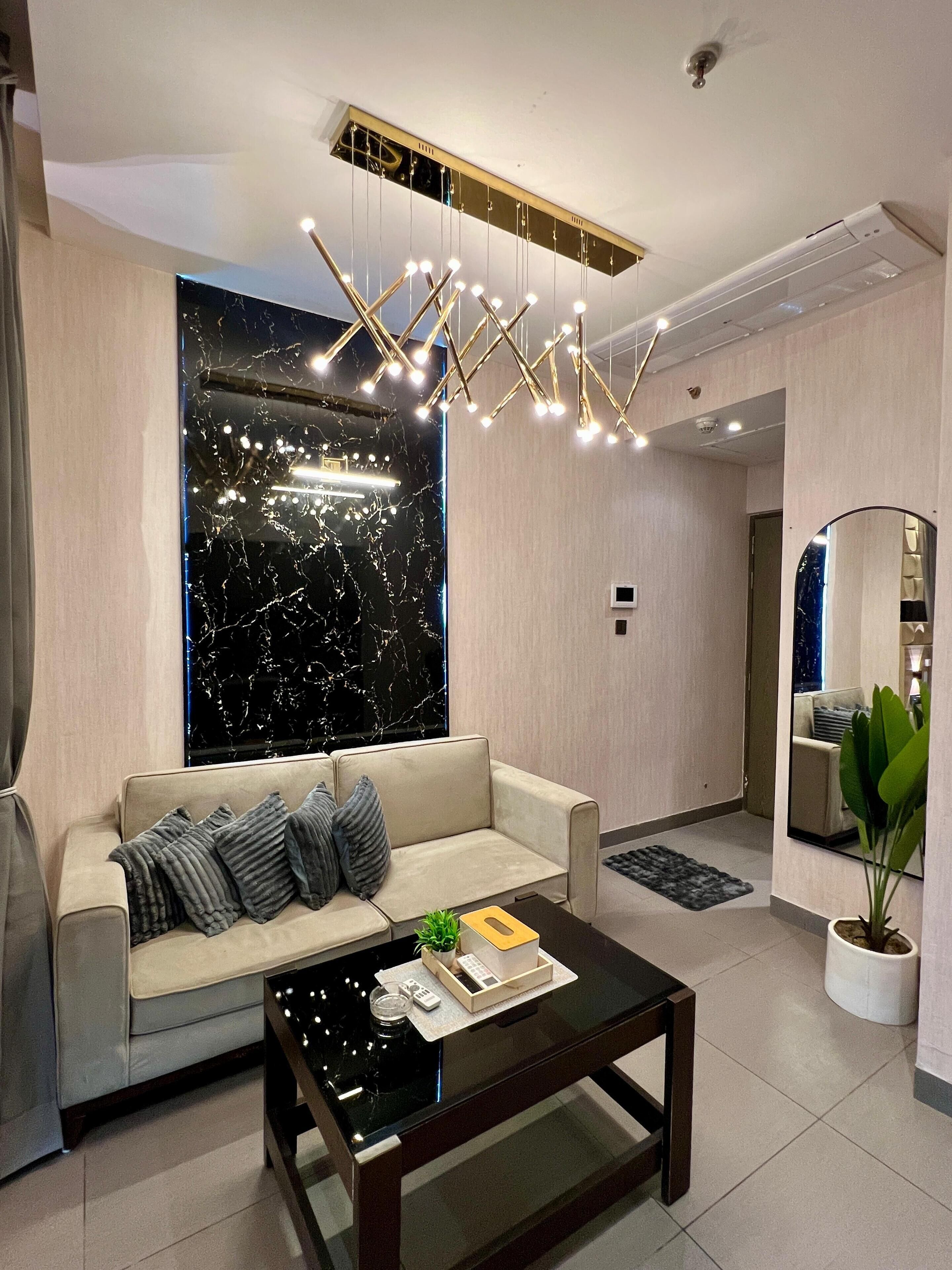 Business-Apartment, Stadtblick | Wohnbereich