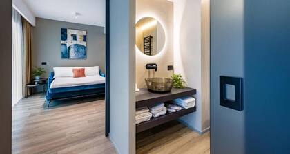MH SUITES PLEBISCITO