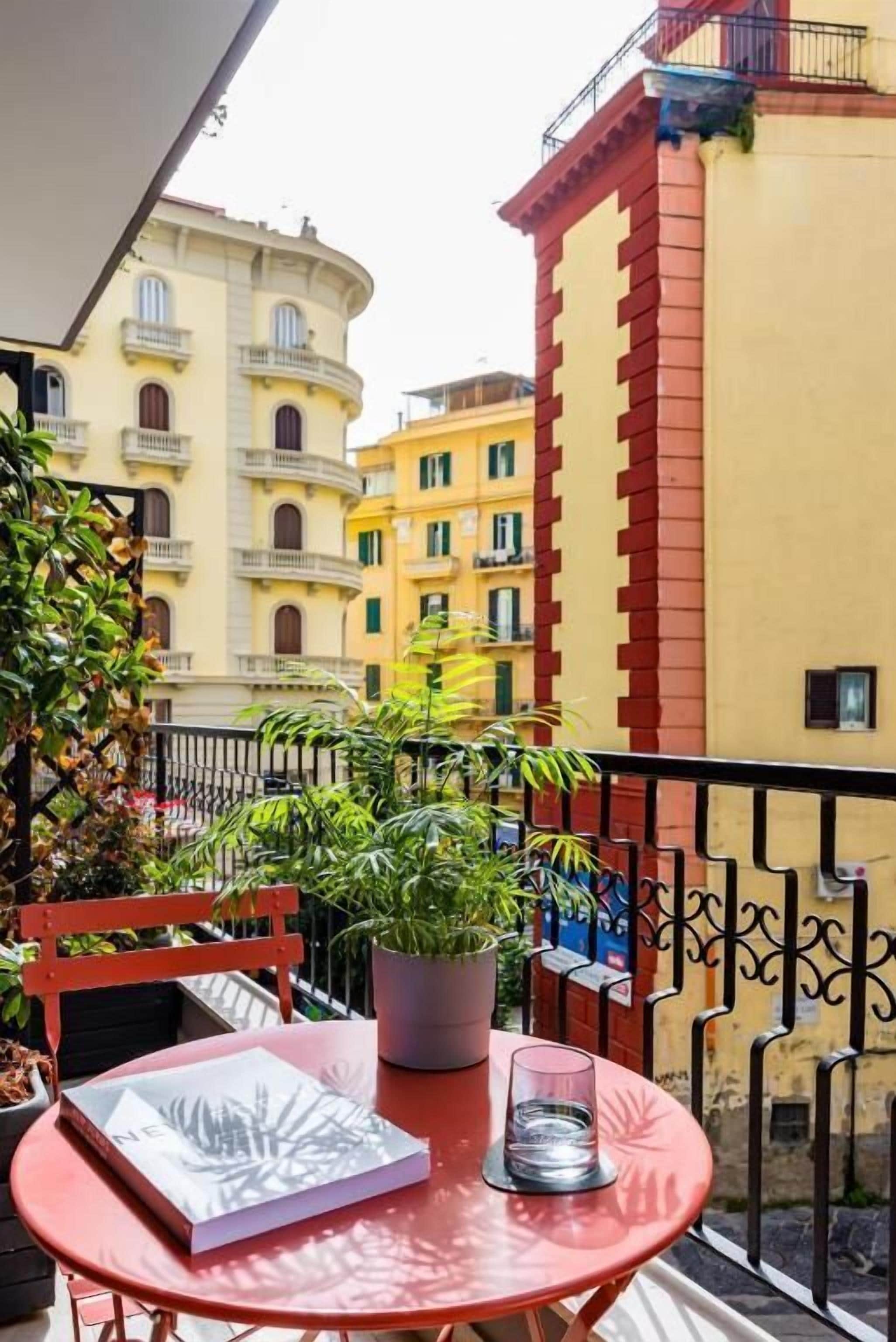 Doppia Deluxe, balcone, vista cortile | Vista balcone