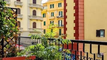 Doppia Deluxe, balcone, vista cortile | Vista balcone