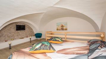 Bügeleisen/Bügelbrett, WLAN, Bettwäsche