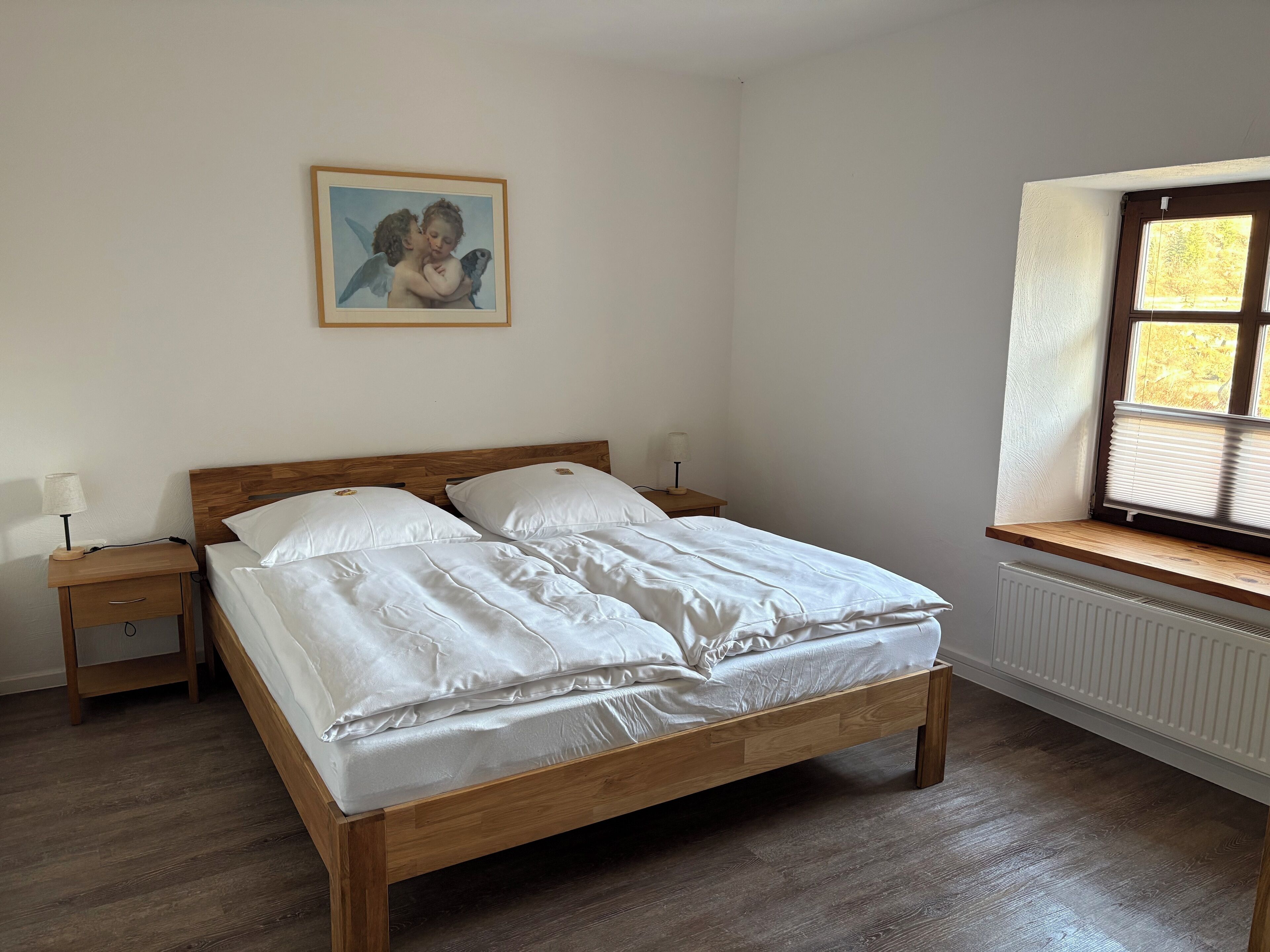 2 makuuhuonetta, Wi-Fi, vuodevaatteet