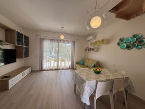 Interior - Casa Luna 400mt walk from Porto Pino beach (Porto Pino)