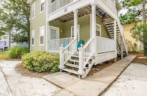 Exterior - Purple Parrot Paradise – Perfect Family Condo Near Beaches & Attractions (Pensacola)