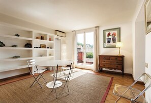 Dining - Paradiso Penthouse - FromHometoRome (Roma)