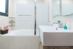 Hair dryer, towels - Villa Paliovigla by Villa Plus (Tsilivi)