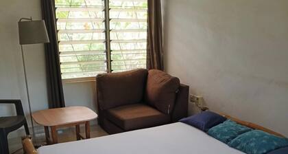 BeautyByNature Estate - Garden View, Starlink Internet, and Vegetarian Meals
