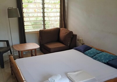 BeautyByNature Estate - Garden View, Starlink Internet, and Vegetarian Meals