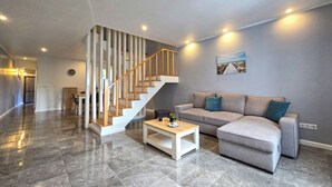 Living area - Casa da Maré Azul (São Roque)