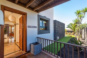 Villa Casa Suenos image - Villa Casa Suenos by Villa Plus (Montaña Roja)